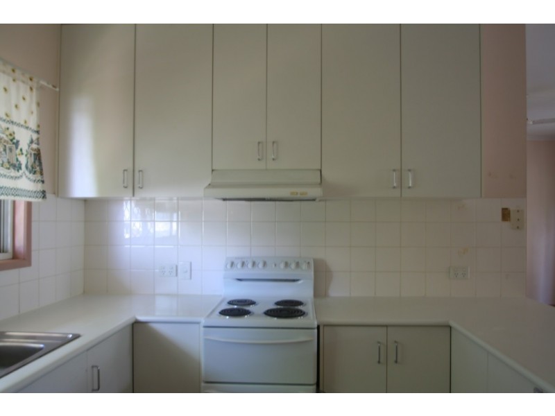 20 Roseanne Road, Emerald QLD 4720