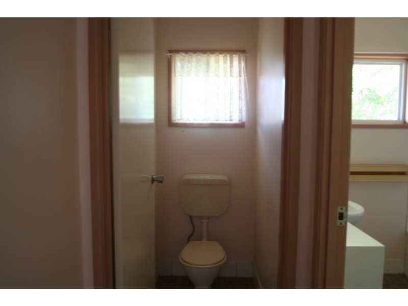 20 Roseanne Road, Emerald QLD 4720