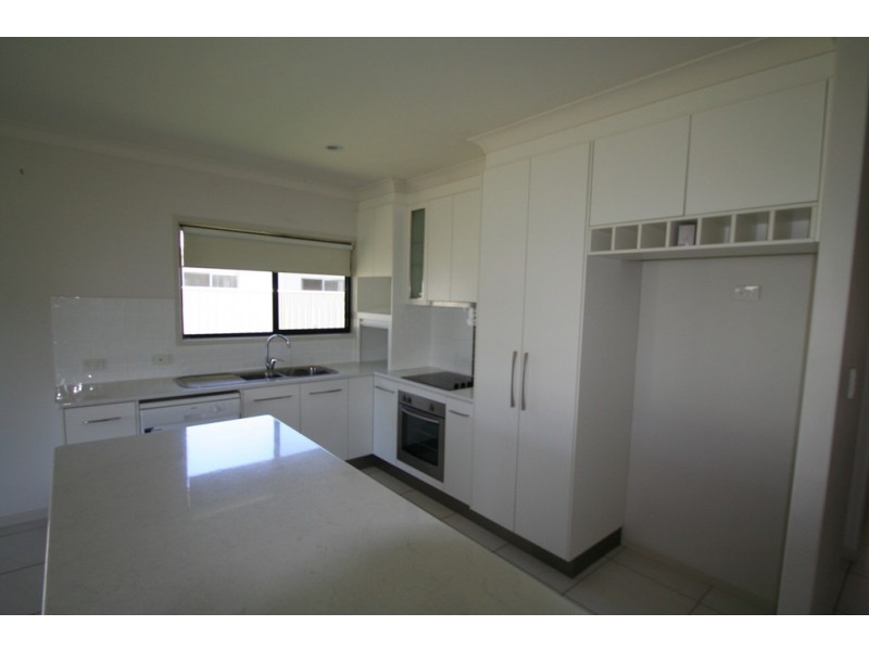 23 Moriarty Street, Emerald QLD 4720