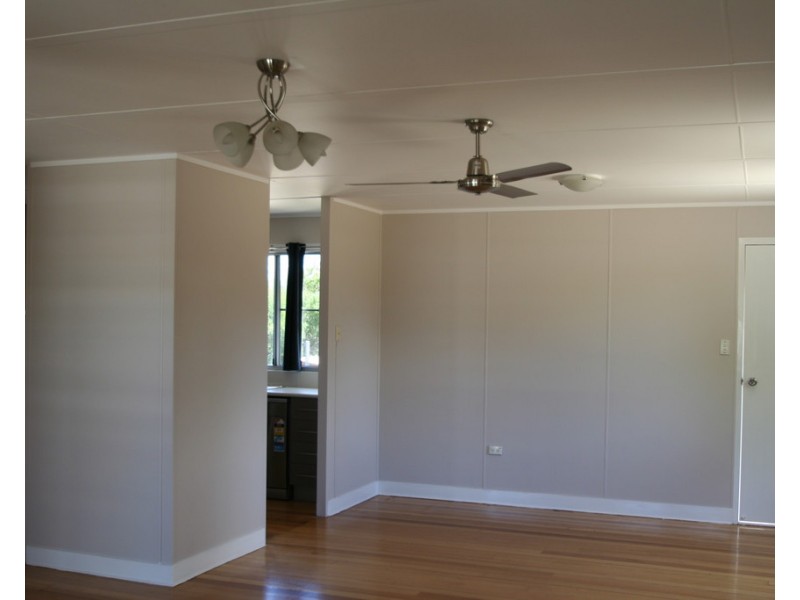 5 Suncross Place, Emerald QLD 4720