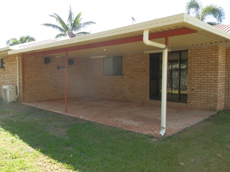 3 Crystal Court, Emerald QLD 4720