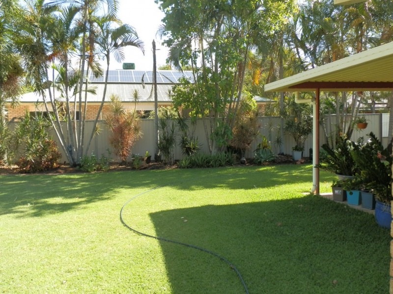 3 Crystal Court, Emerald QLD 4720