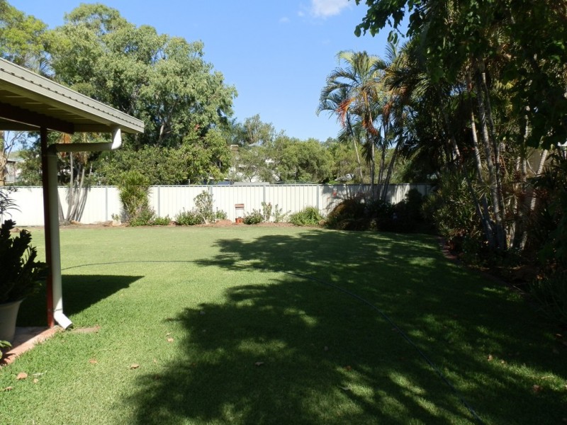 3 Crystal Court, Emerald QLD 4720