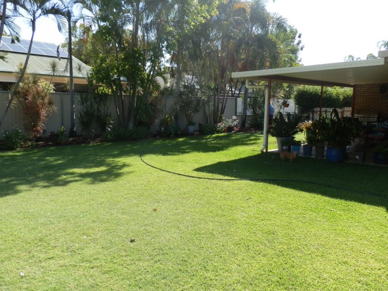 3 Crystal Court, Emerald QLD 4720