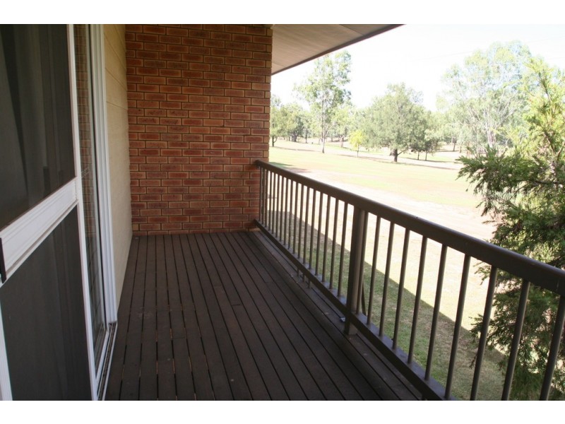 8/145 Egerton Street, Emerald QLD 4720