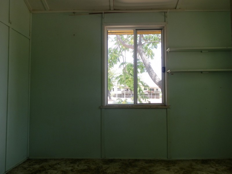 20 WOODBINE STREET, Springsure QLD 4722