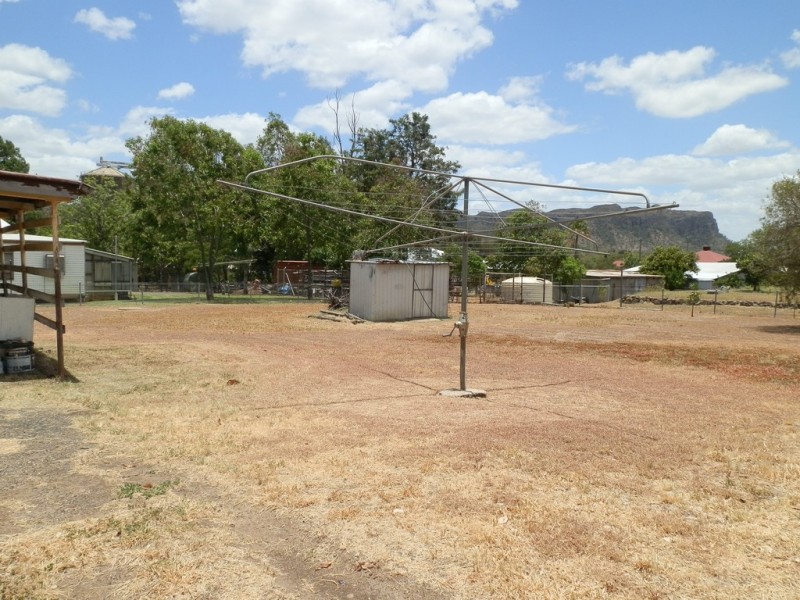 20 WOODBINE STREET, Springsure QLD 4722