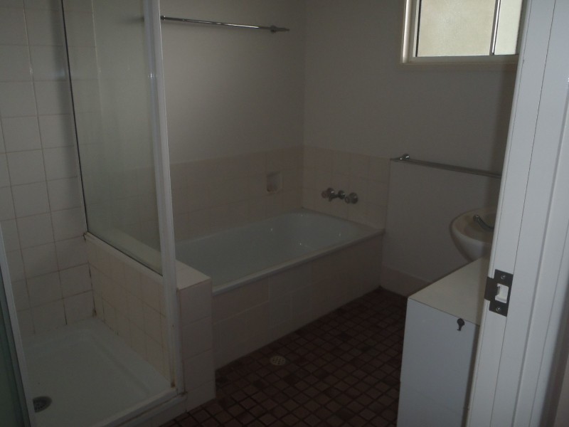 198 Borilla Street, Emerald QLD 4720