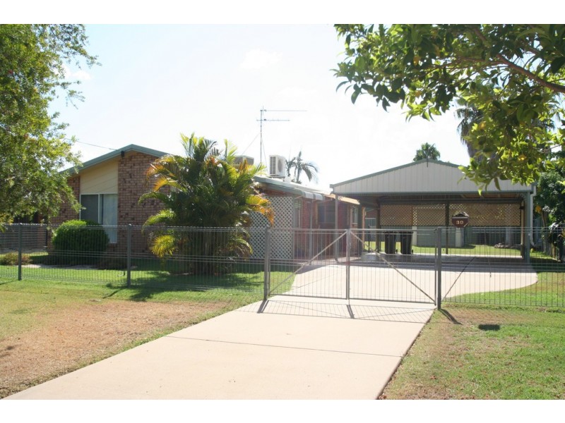 30 White Street, Emerald QLD 4720