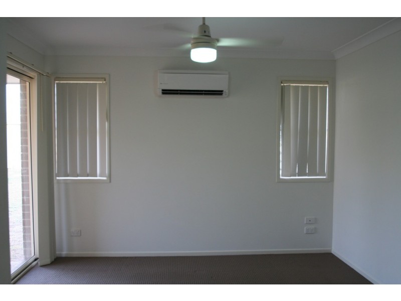 5 Windermere Street, Emerald QLD 4720