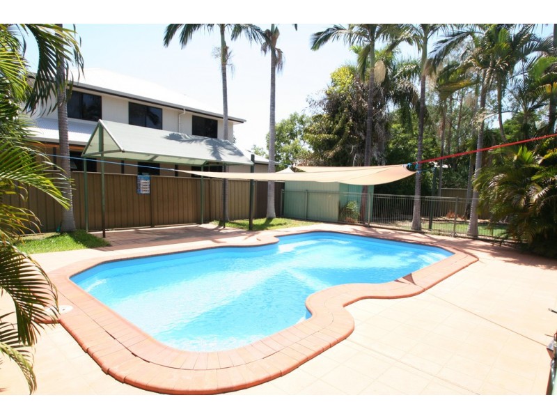 8 Ward Place, Emerald QLD 4720