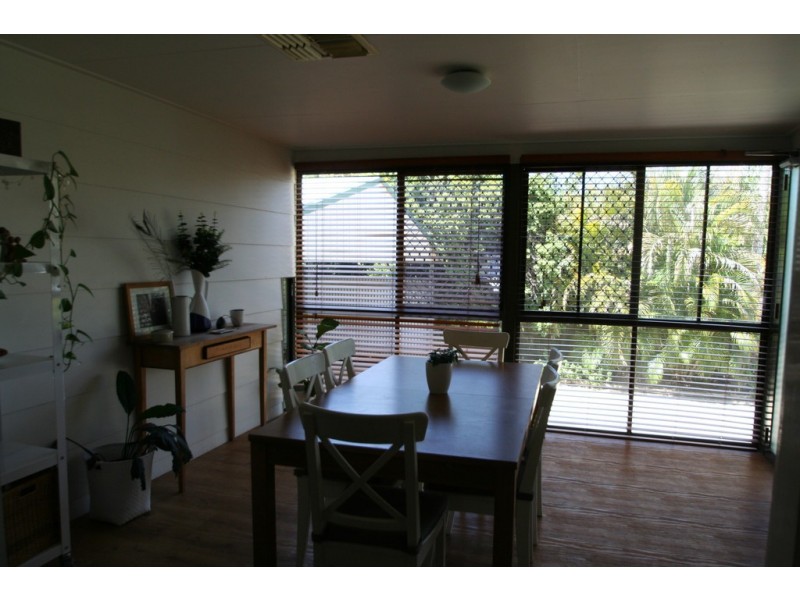 8 Ward Place, Emerald QLD 4720