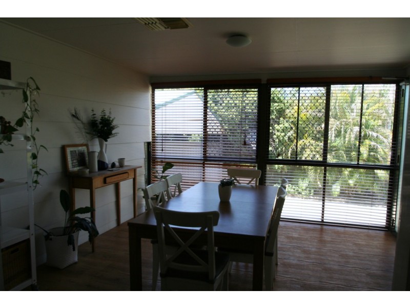 8 Ward Place, Emerald QLD 4720