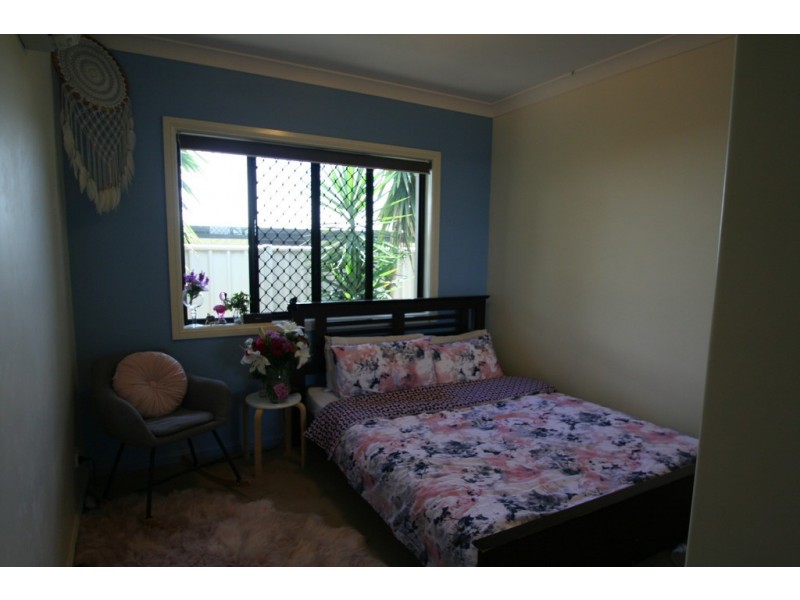 11 Saville Street, Emerald QLD 4720