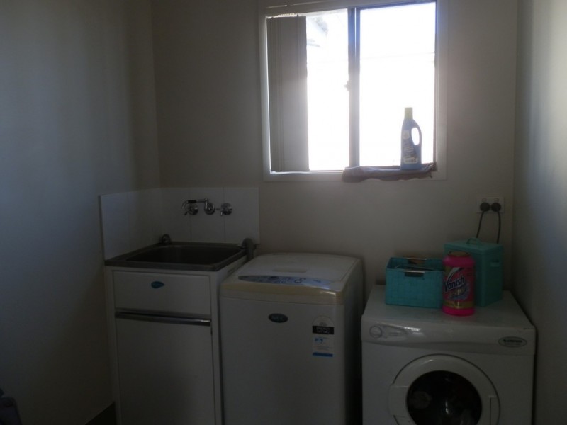 15 Ivers Place, Emerald QLD 4720