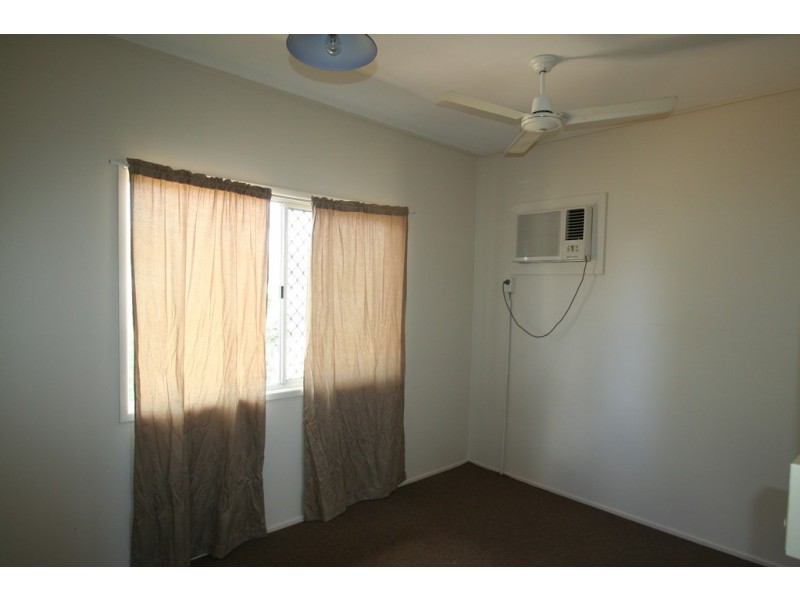 4 McLean street, Capella QLD 4723