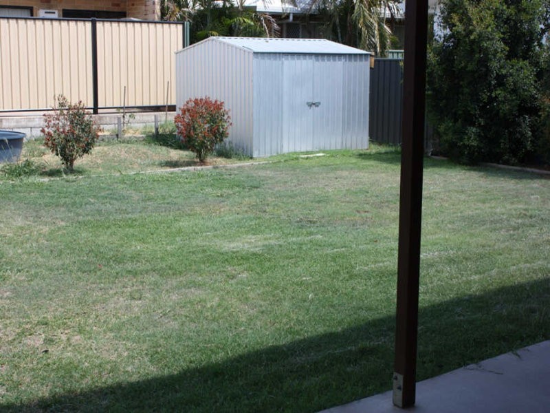 7 Batts Place, Emerald QLD 4720