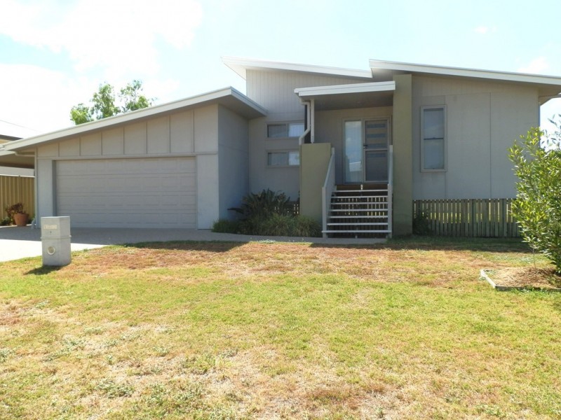 7 Ivers Place, Emerald QLD 4720