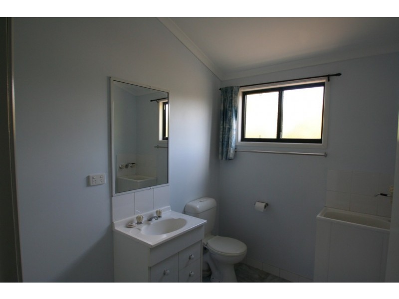 1/24 Conran Street, Capella QLD 4723