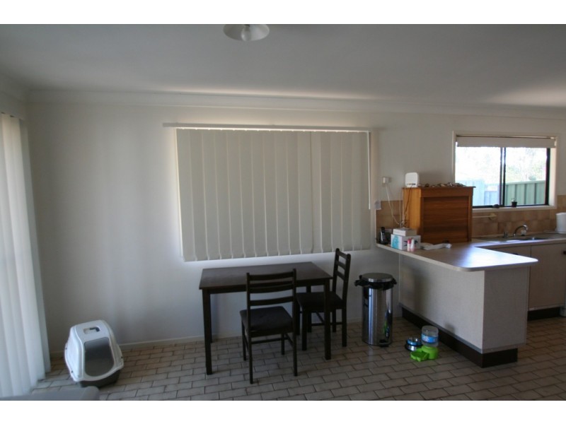 124 Opal Street, Emerald QLD 4720