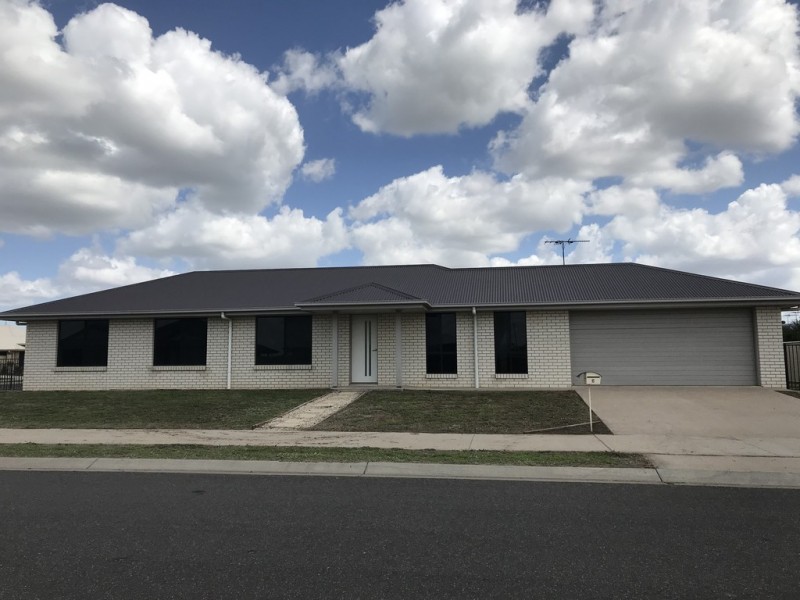 6 Thornton Street, Emerald QLD 4720