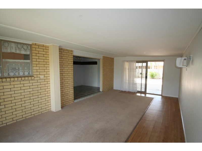 82 Gray Street, Emerald QLD 4720