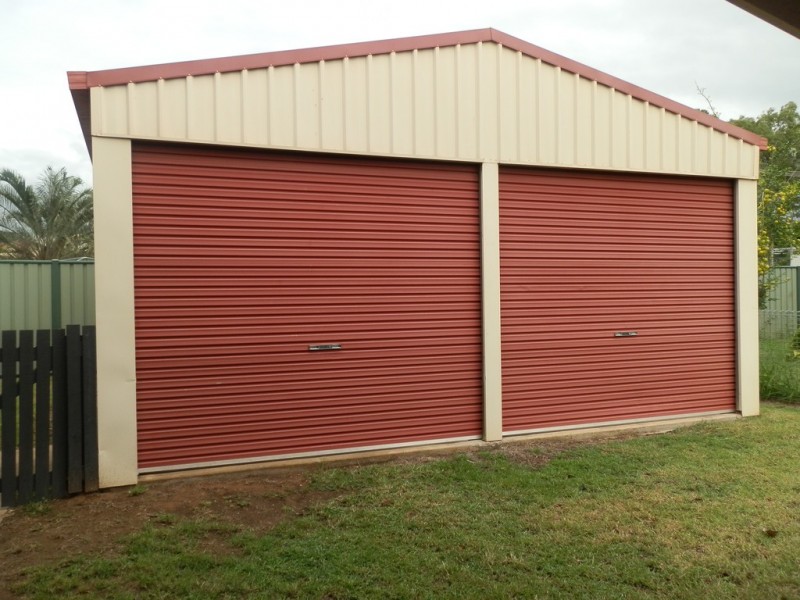 8 Burns Avenue, Emerald QLD 4720