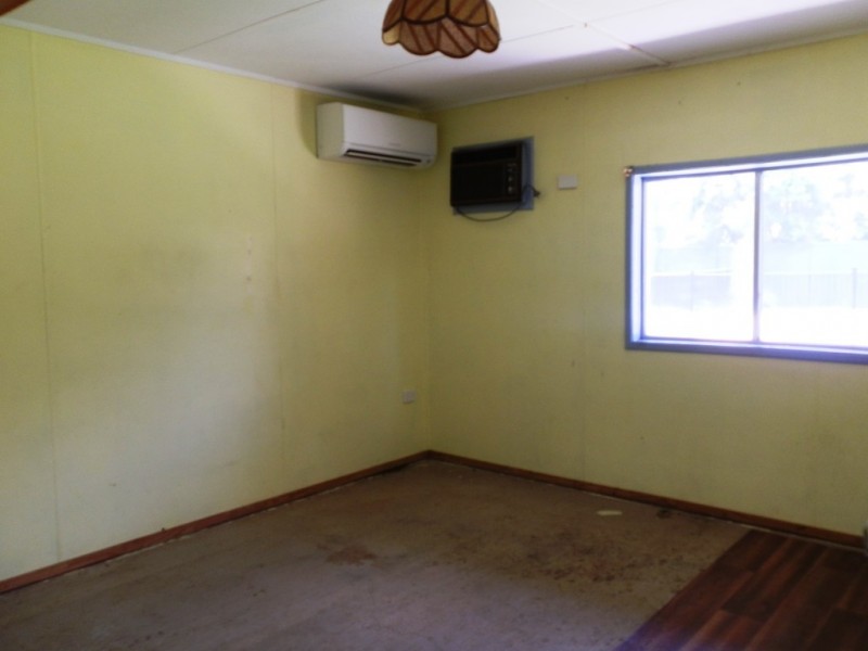 3 Alamein Drive, Emerald QLD 4720