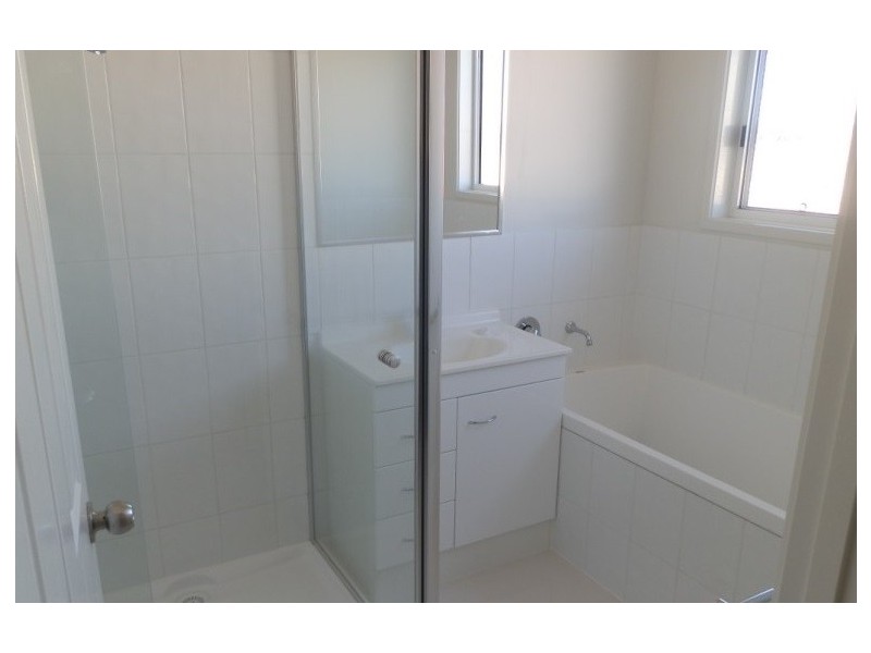 22 Newman Drive, Emerald QLD 4720