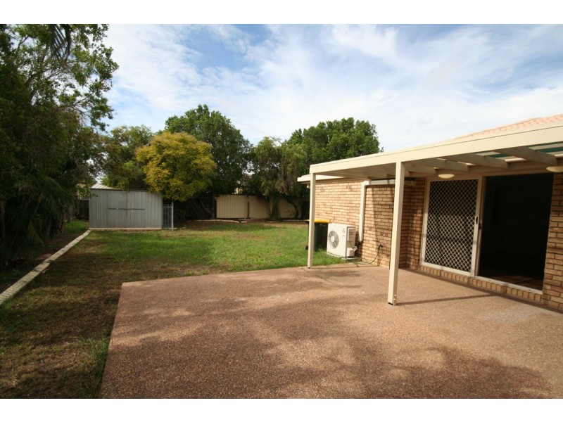 25 Jeppesen Drive, Emerald QLD 4720