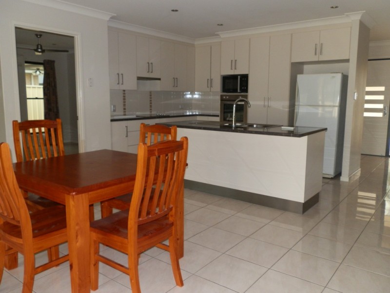 2 Brokenwood Street, Emerald QLD 4720