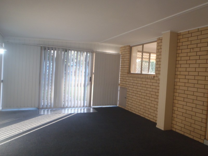 82 Gray Street, Emerald QLD 4720