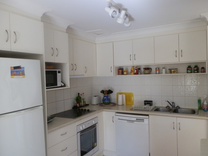 4/143 Egerton Street, Emerald QLD 4720