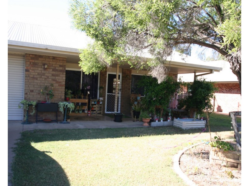 152B Borilla Street, Emerald QLD 4720