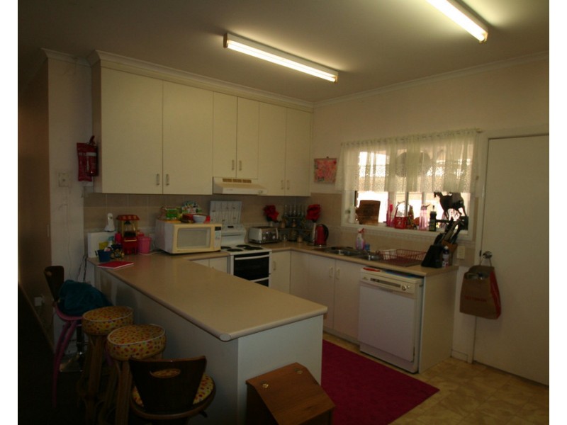 152B Borilla Street, Emerald QLD 4720