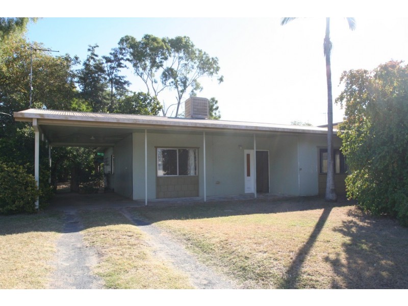 21 Dundas Street, Emerald QLD 4720