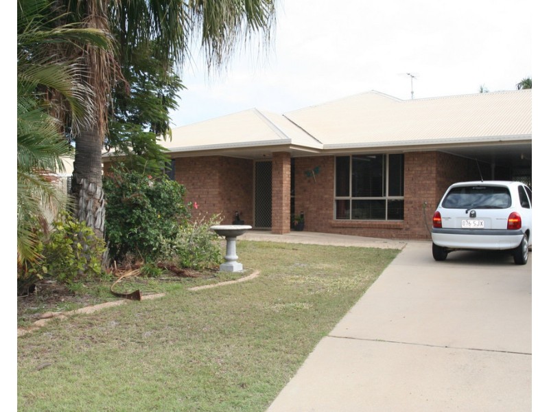 29 Crinum Crescent, Emerald QLD 4720