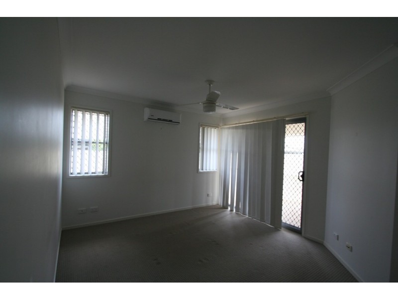 61 Lakeside Drive, Emerald QLD 4720