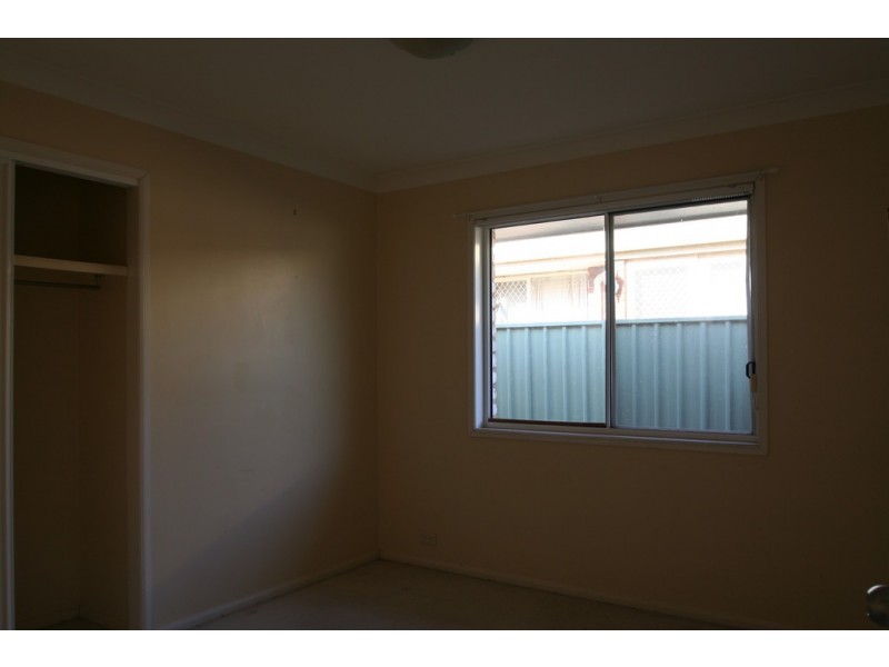 76 Crinum Crescent, Emerald QLD 4720