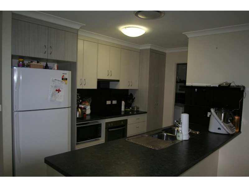 36 Lakeside Drive, Emerald QLD 4720