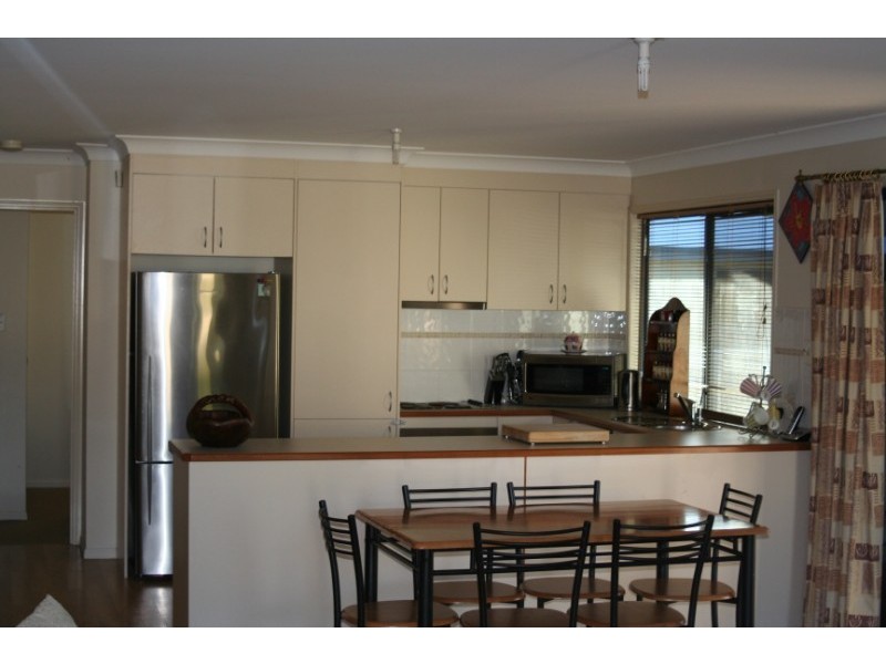 23 Roseanne Road, Emerald QLD 4720