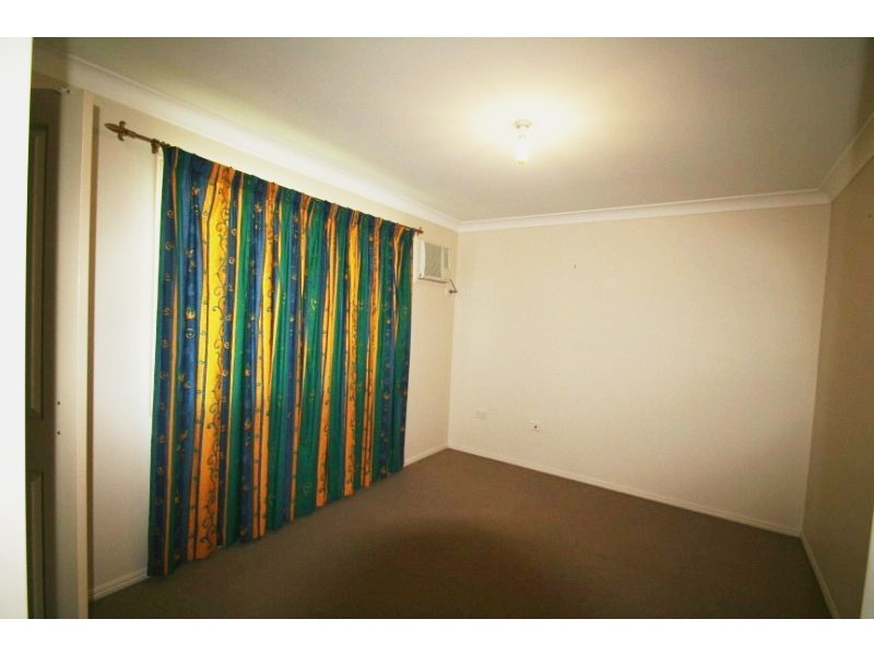 23 Roseanne Road, Emerald QLD 4720