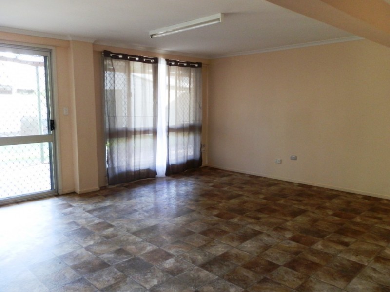 5 Spica Place, Emerald QLD 4720