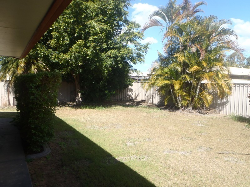 11 Eubar Place, Emerald QLD 4720