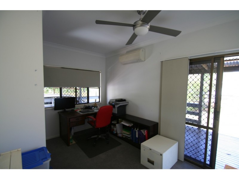 18 Morse Street, Emerald QLD 4720
