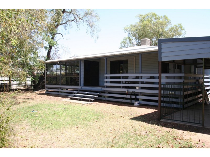 18 Morse Street, Emerald QLD 4720