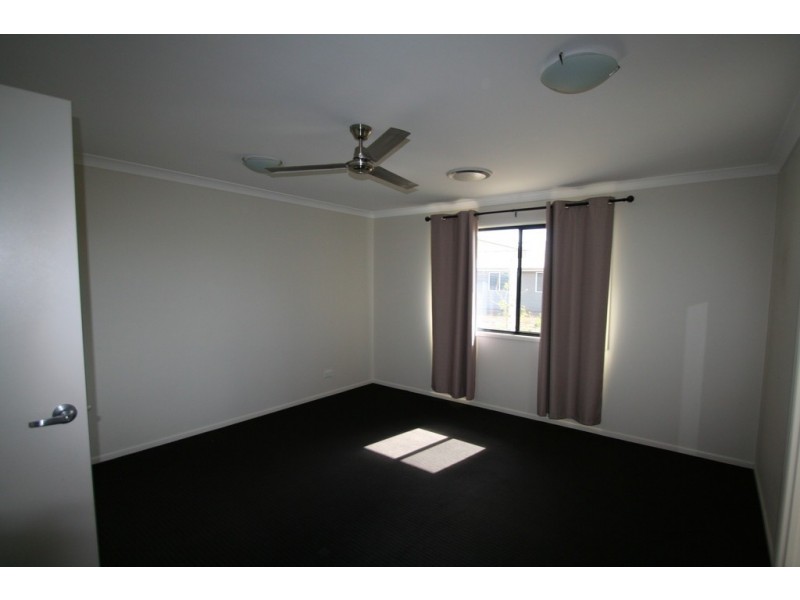 2 Scotts Peak Drive, Capella QLD 4723