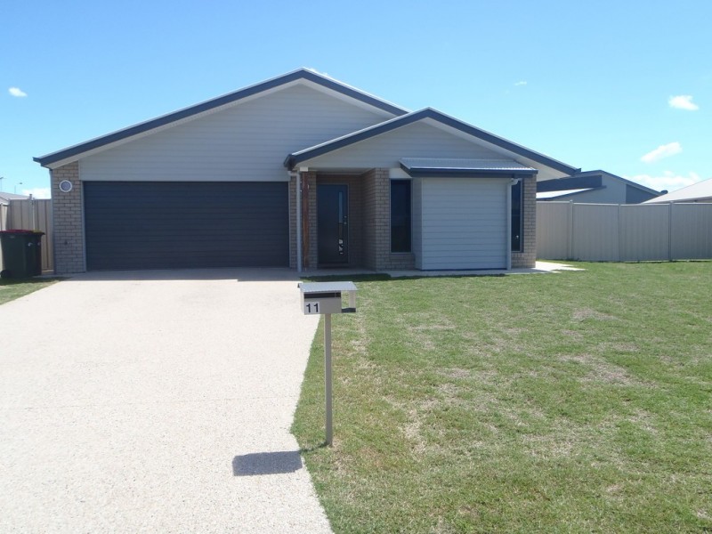 11 Whitney Street, Emerald QLD 4720