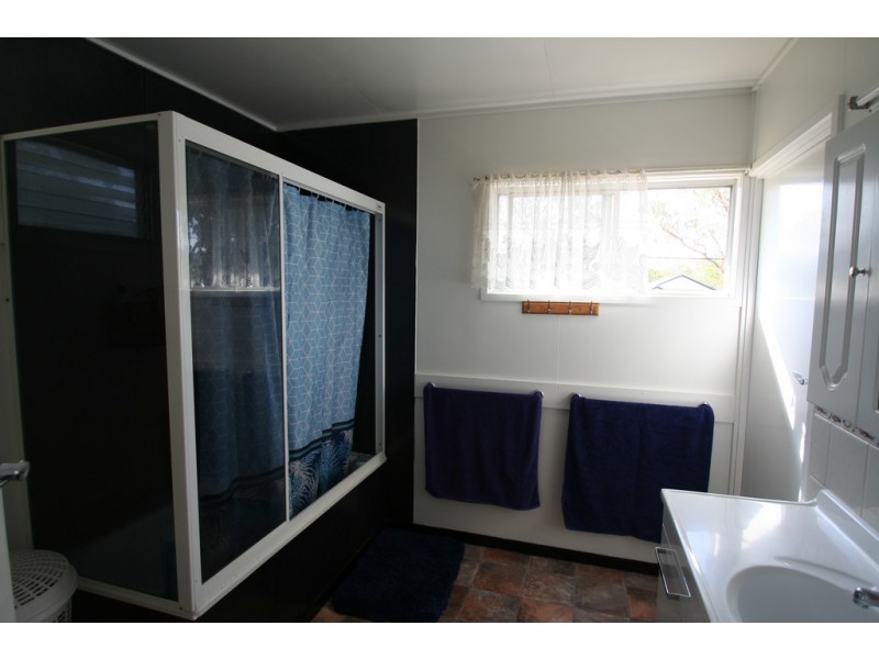 4 Star Street, Springsure QLD 4722