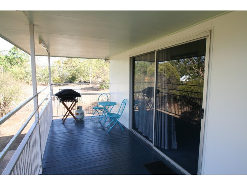 4 Star Street, Springsure QLD 4722